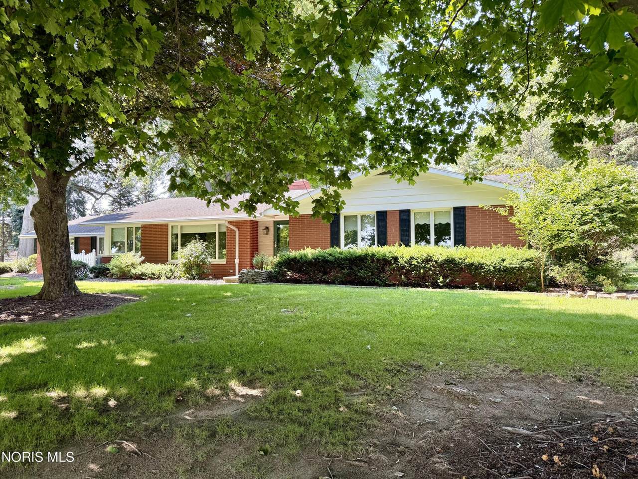 15186 Harris Road - Photo 1