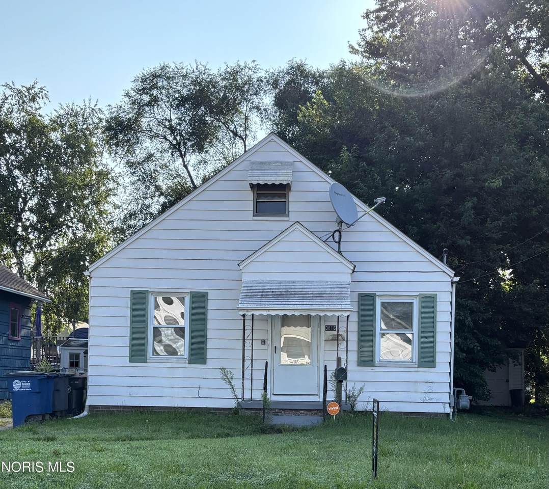 3816 Almeda Drive - Photo 1