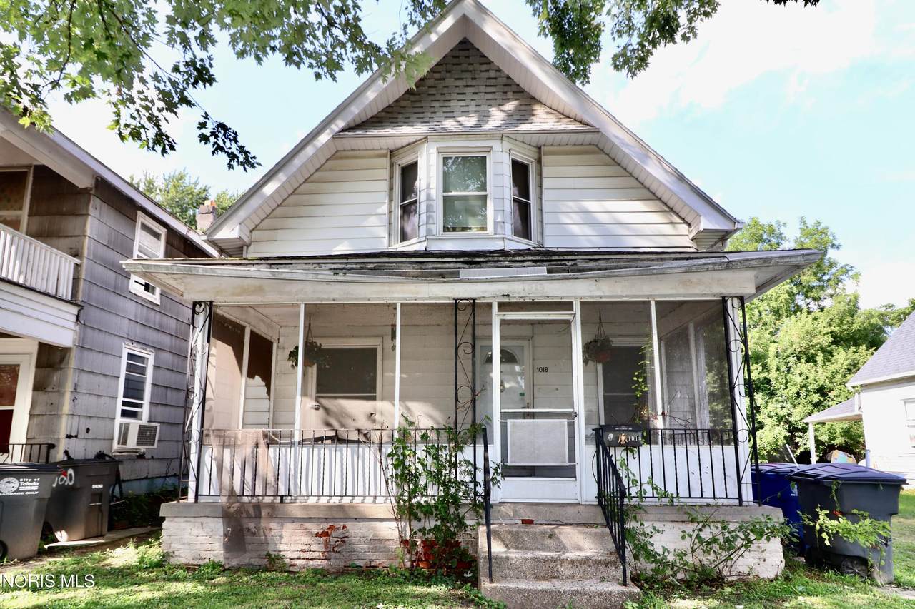 1018 Prouty Avenue - Photo 1