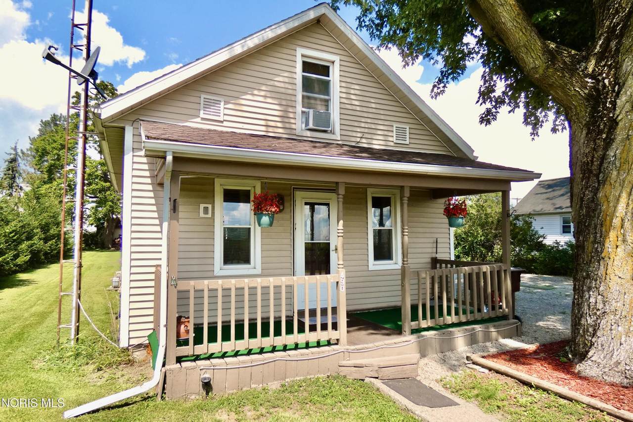 490 Fisher Street - Photo 1