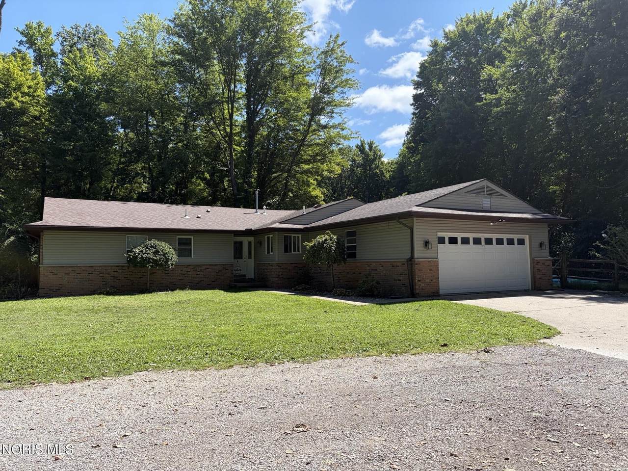 10705 Maumee Western Road - Photo 1