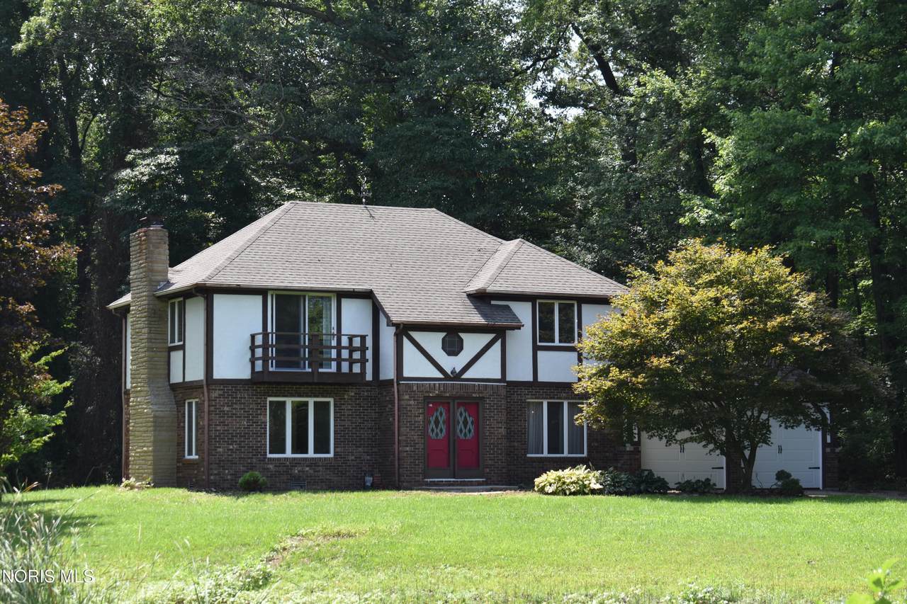 2921 County Road W - Photo 1