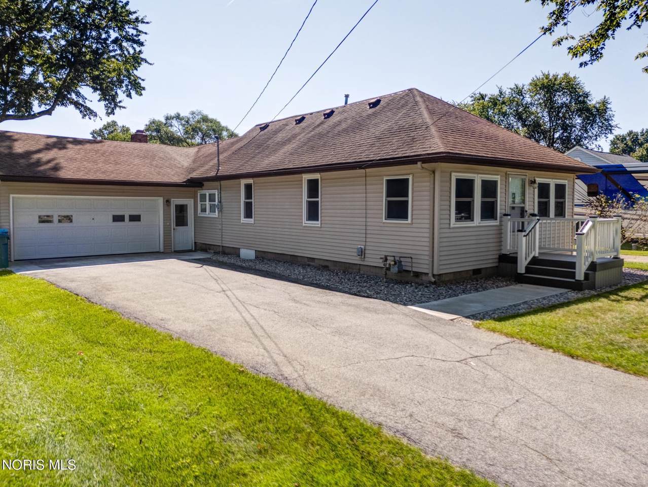 4325 Weckerly Road - Photo 1