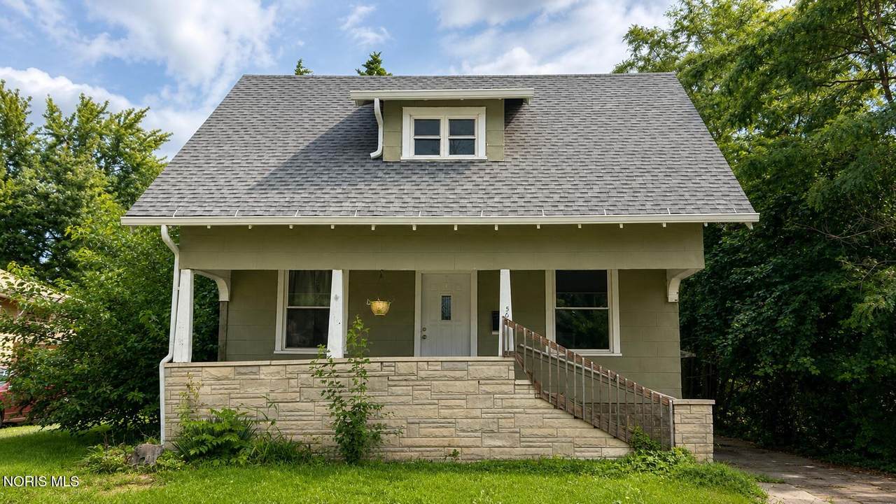 501 Maple Street - Photo 1