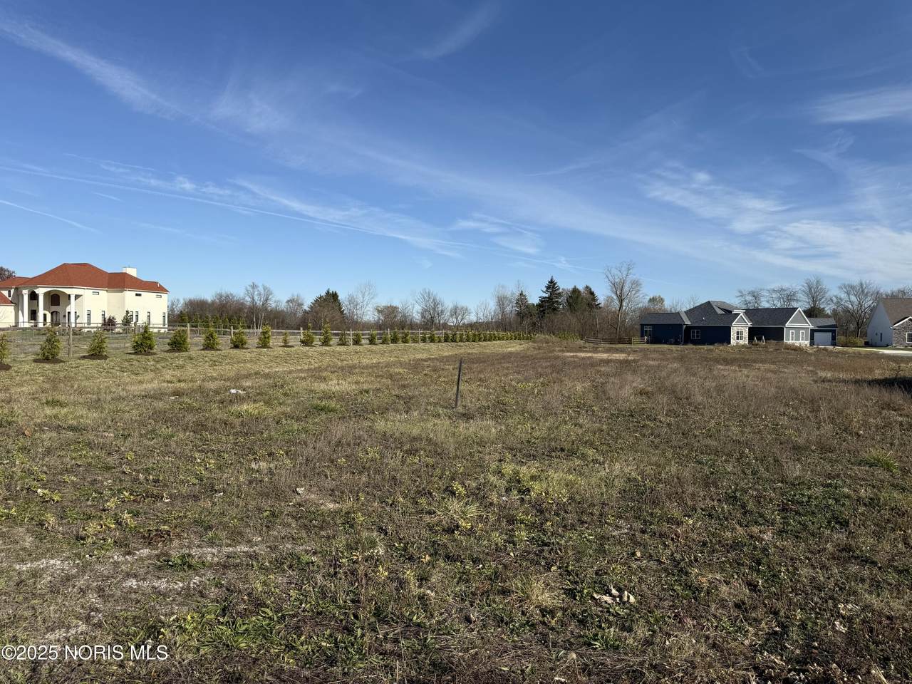 5525 Waterville-Monclova Road - Photo 1