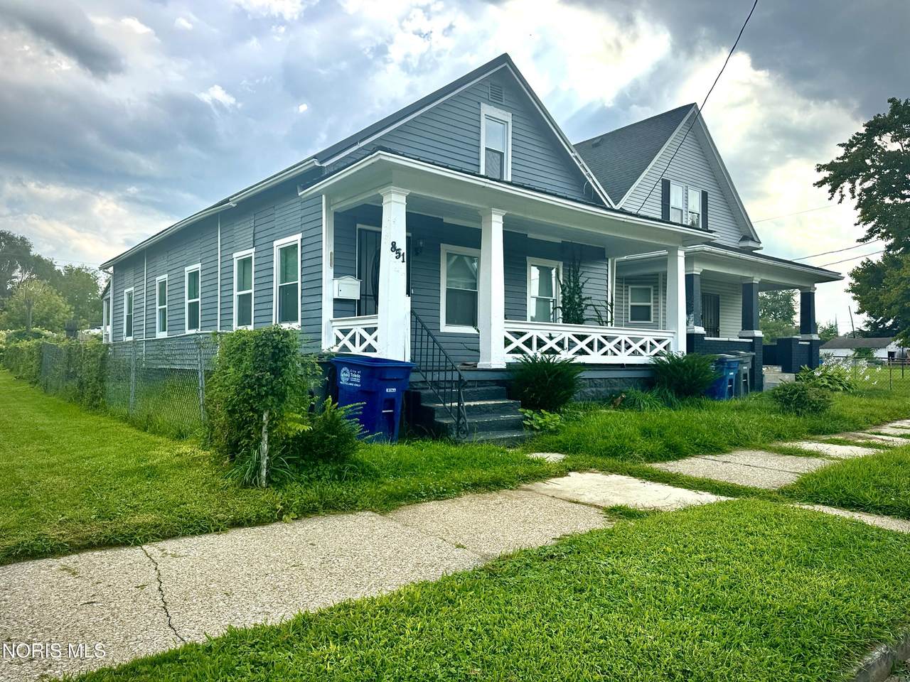 851 Avondale Avenue - Photo 1