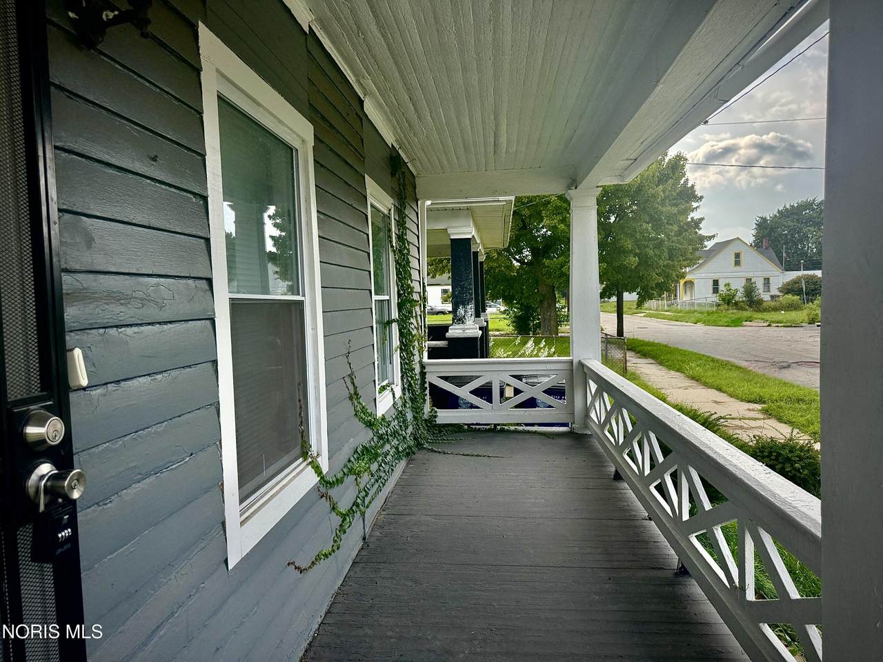 https://bt-photos.global.ssl.fastly.net/toledo/1280_boomver_1_10012652-2.jpg