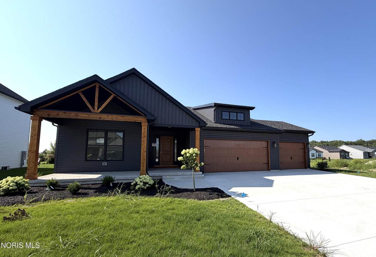5048 Magnolia Drive - Photo 1