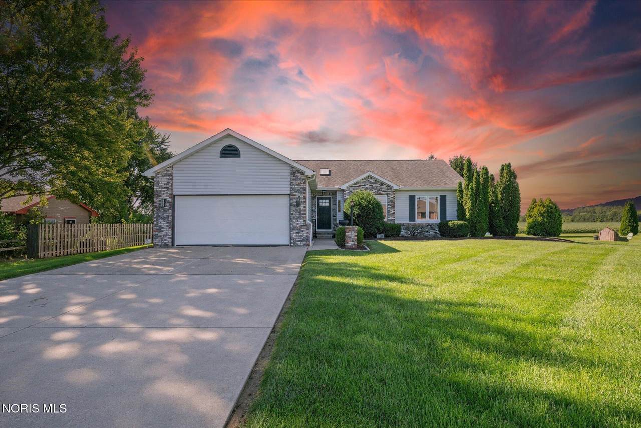 4616 Pickle Road - Photo 1