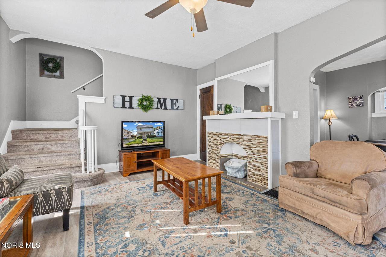 https://bt-photos.global.ssl.fastly.net/toledo/1280_boomver_1_10013216-2.jpg