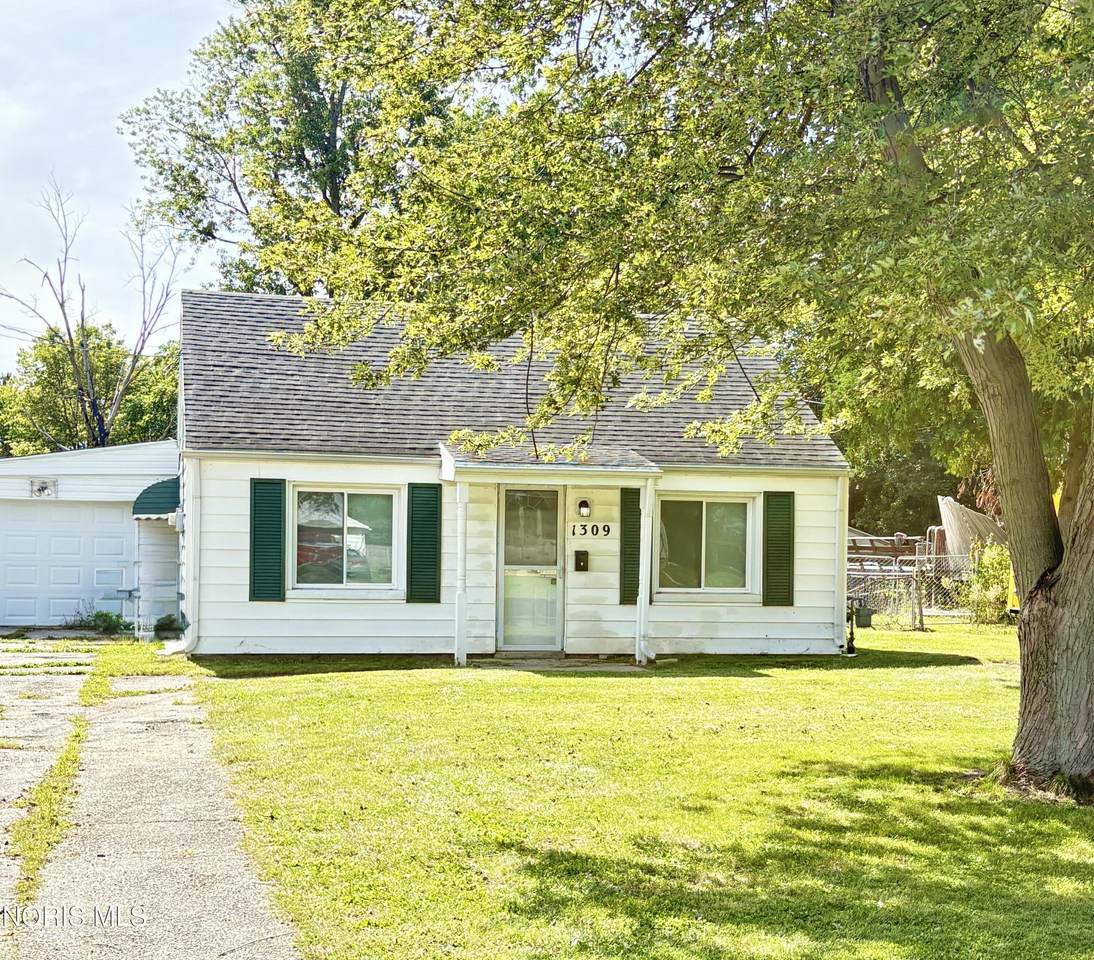 1309 Ogontz Avenue - Photo 1