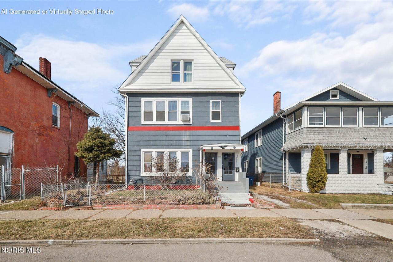 1409 Huron Street - Photo 1
