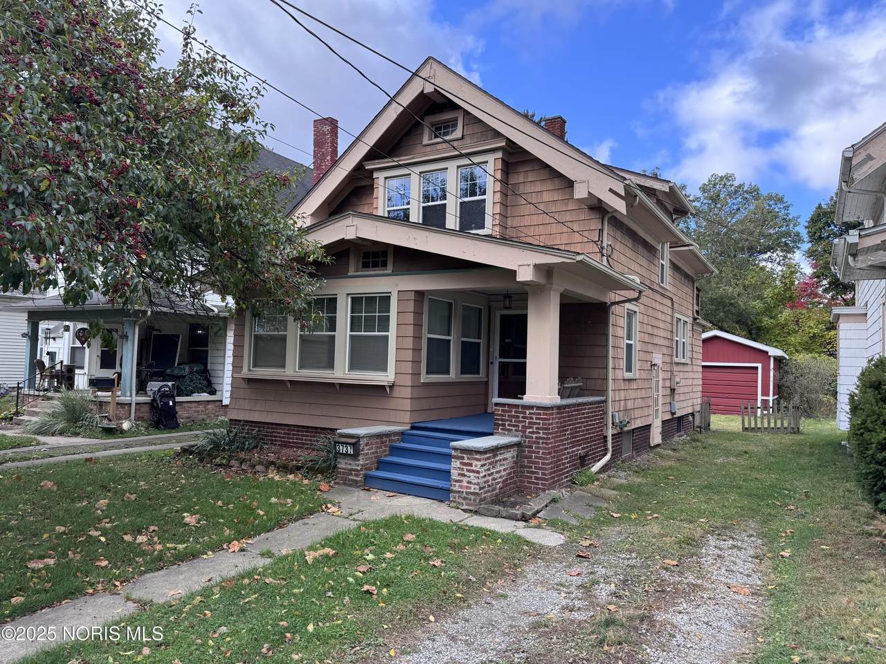 3737 Lockwood Avenue - Photo 1