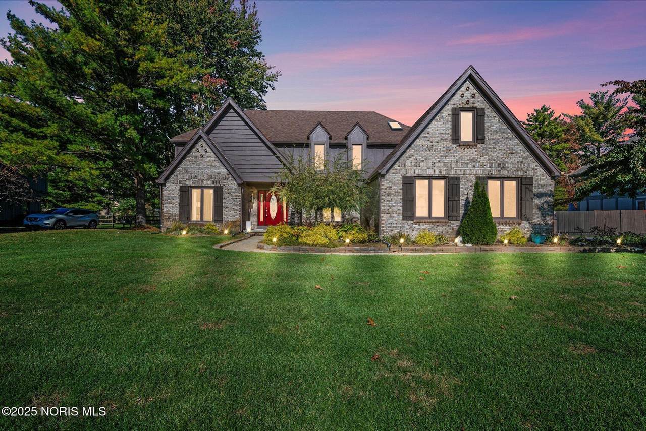 5004 Hunters Green Drive - Photo 1