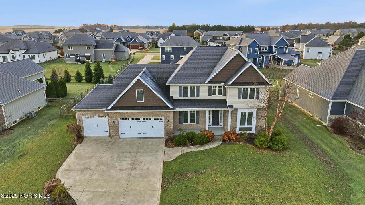 9599 Newbury Lane - Photo 1