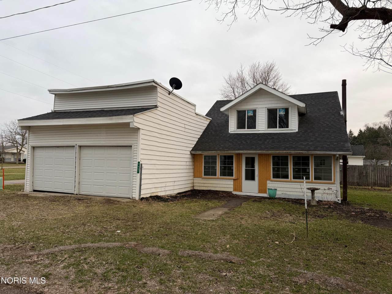447 Washington Street - Photo 1