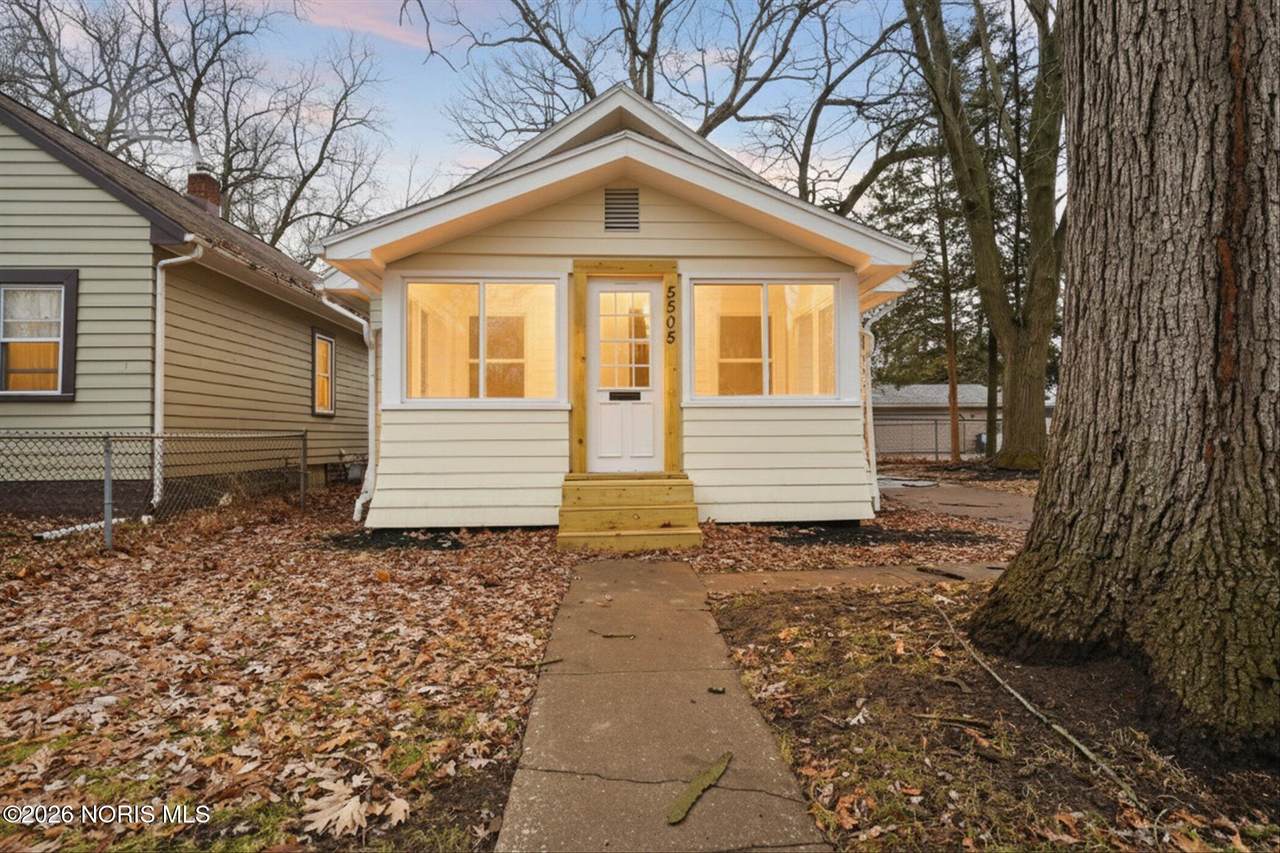 5505 Gay Street - Photo 1