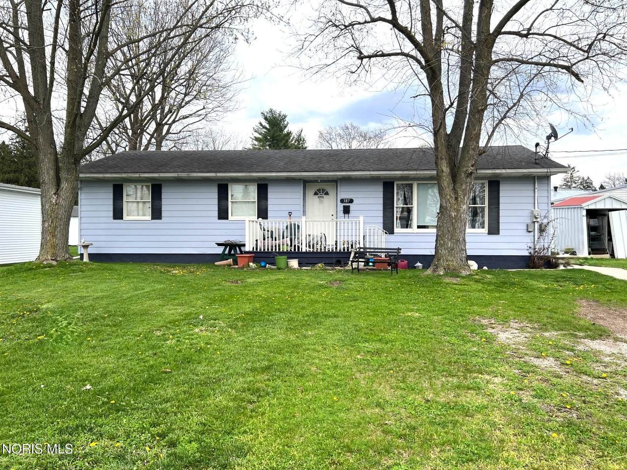 387 Warpole Street - Photo 1
