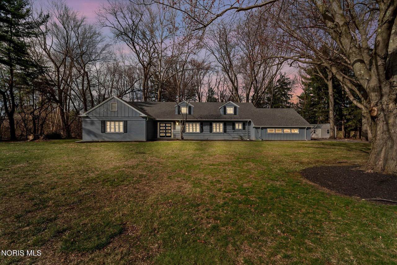 4906 Pine Ridge Road - Photo 1
