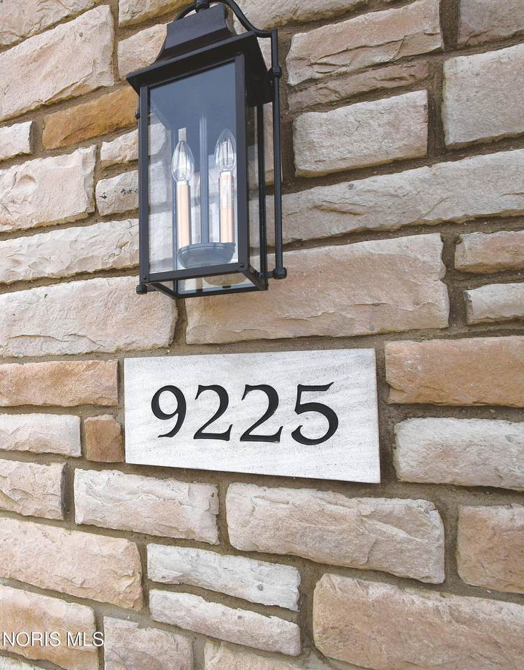 https://bt-photos.global.ssl.fastly.net/toledo/1280_boomver_2_10005515-2.jpg