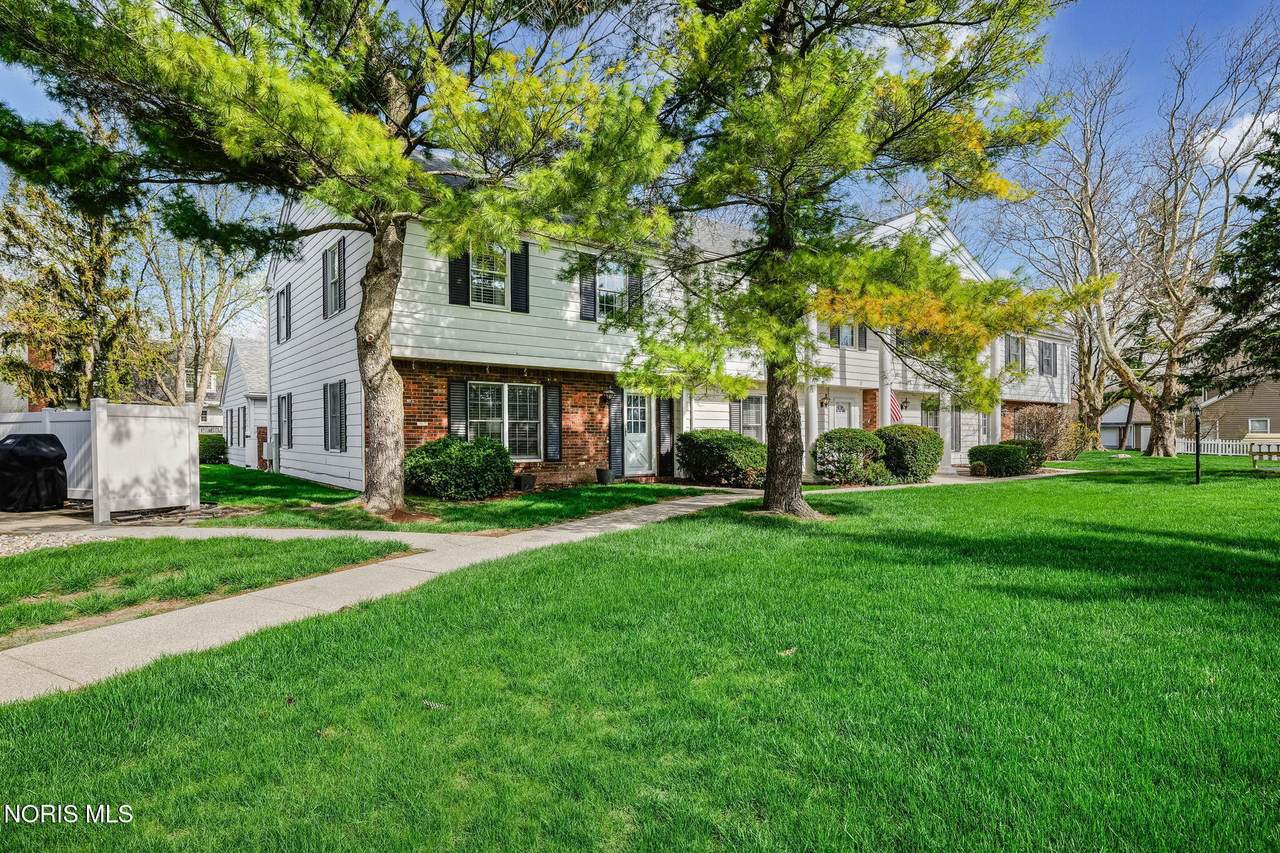 19 Olde Orchard Drive - Photo 1