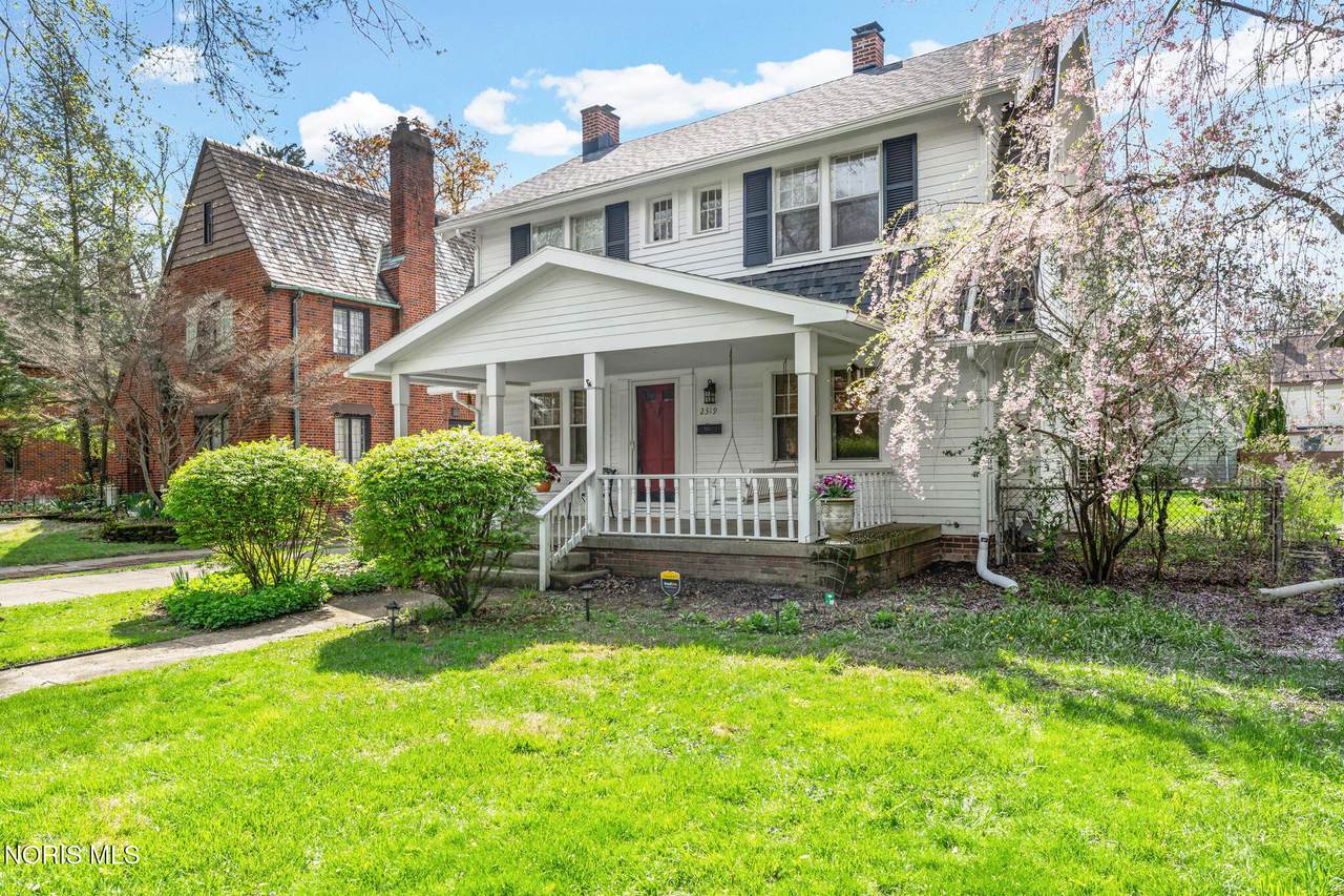 2319 Middlesex Drive - Photo 1