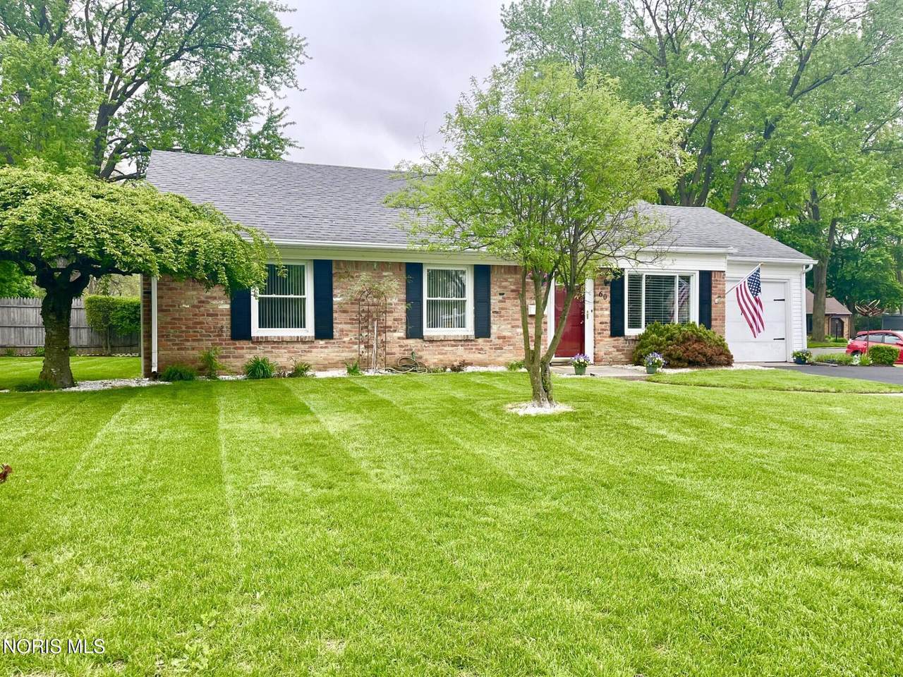 60 Mount Vernon Court - Photo 1