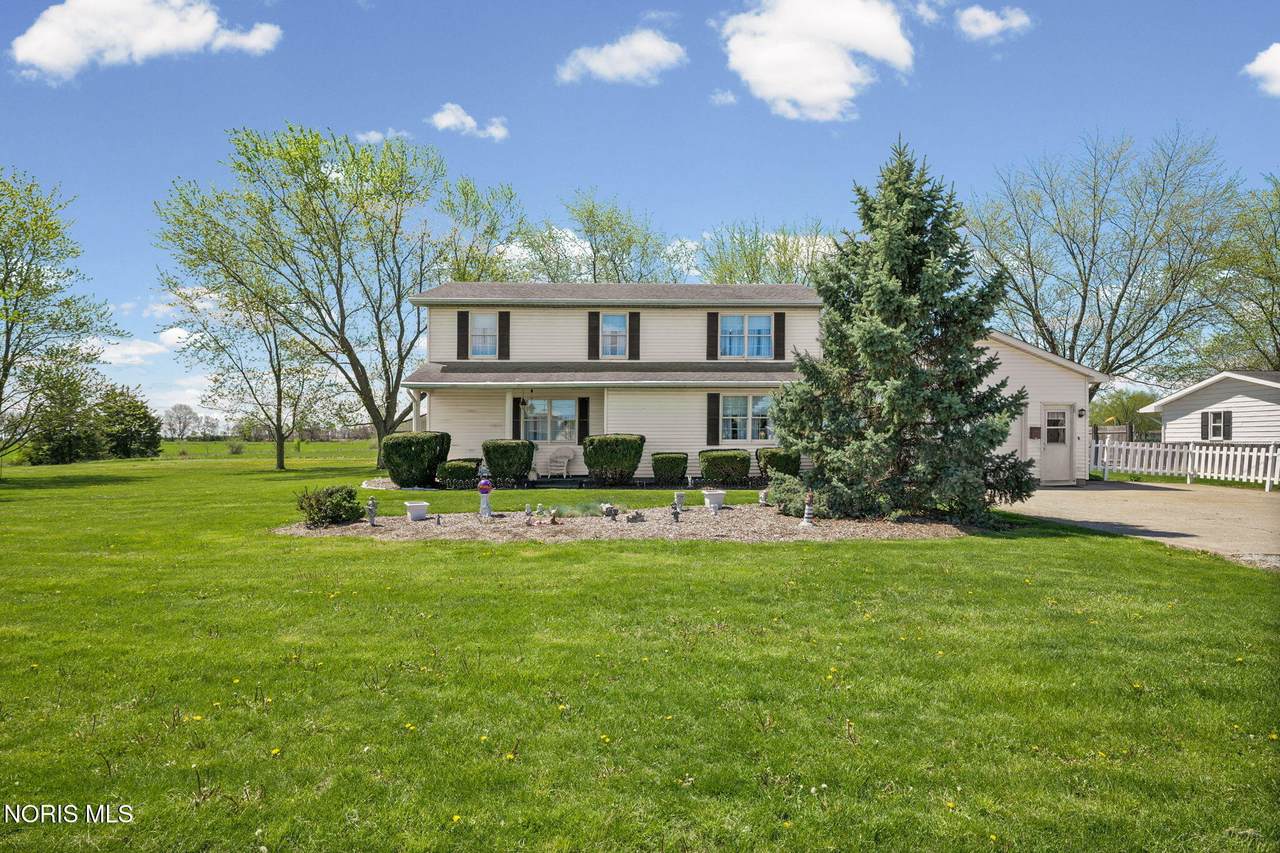 657 Appian Avenue - Photo 1