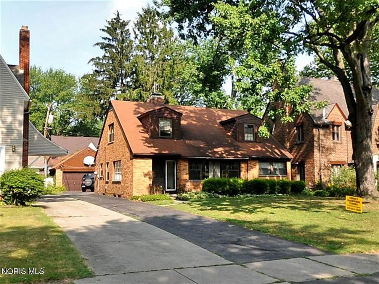 2345 Middlesex Drive - Photo 1