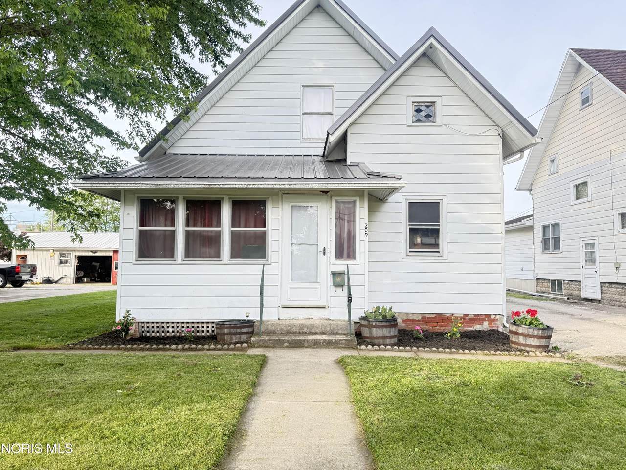 209 Main Street - Photo 1