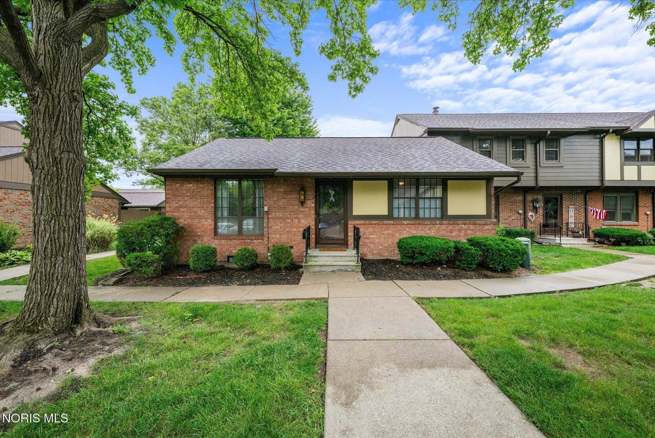 22 Knollwood Drive - Photo 1