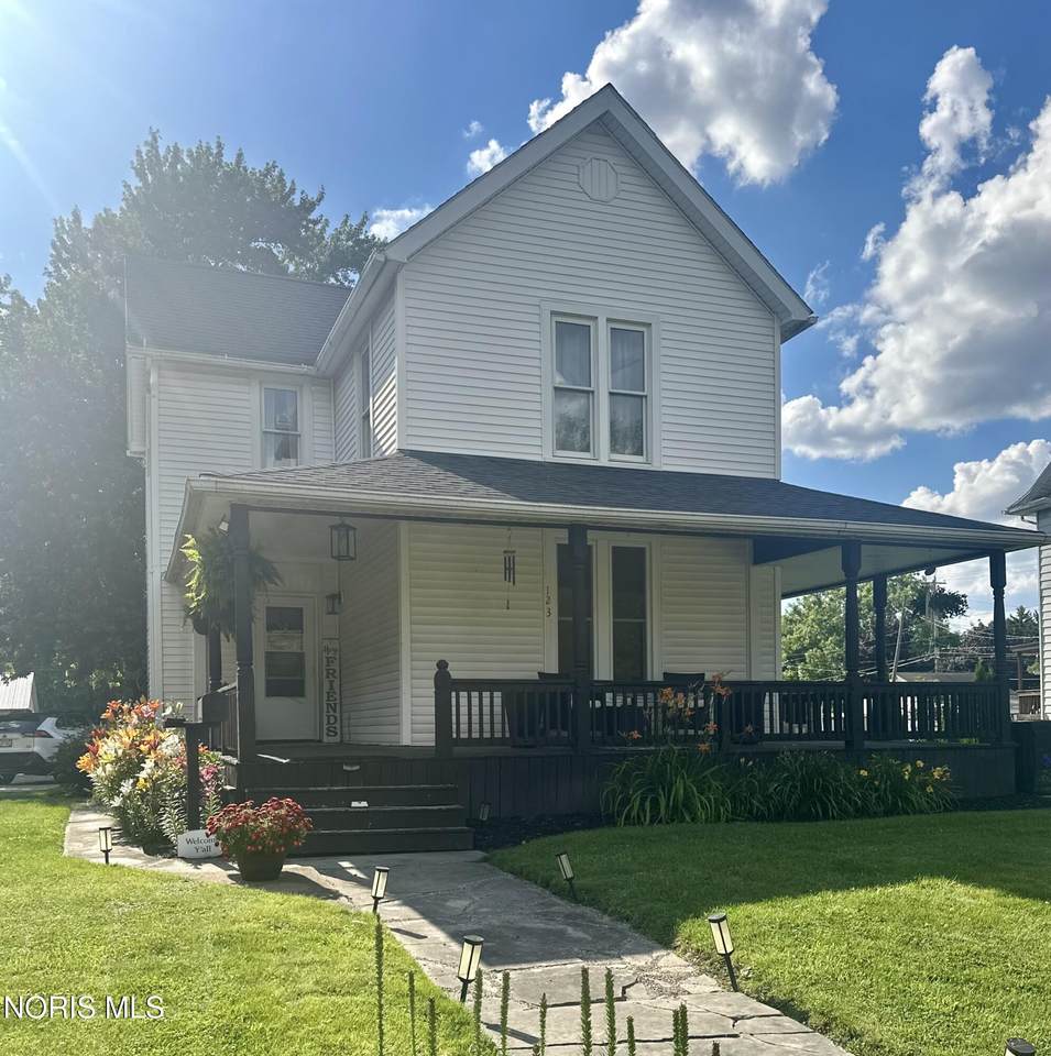 123 Clinton Avenue - Photo 1