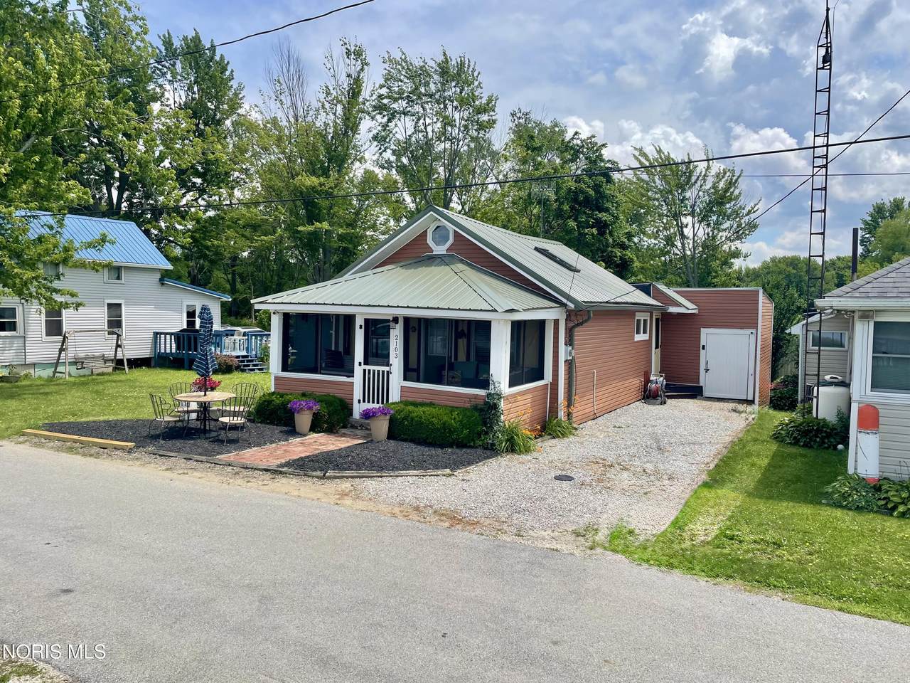 2103 County Road 210 - Photo 1