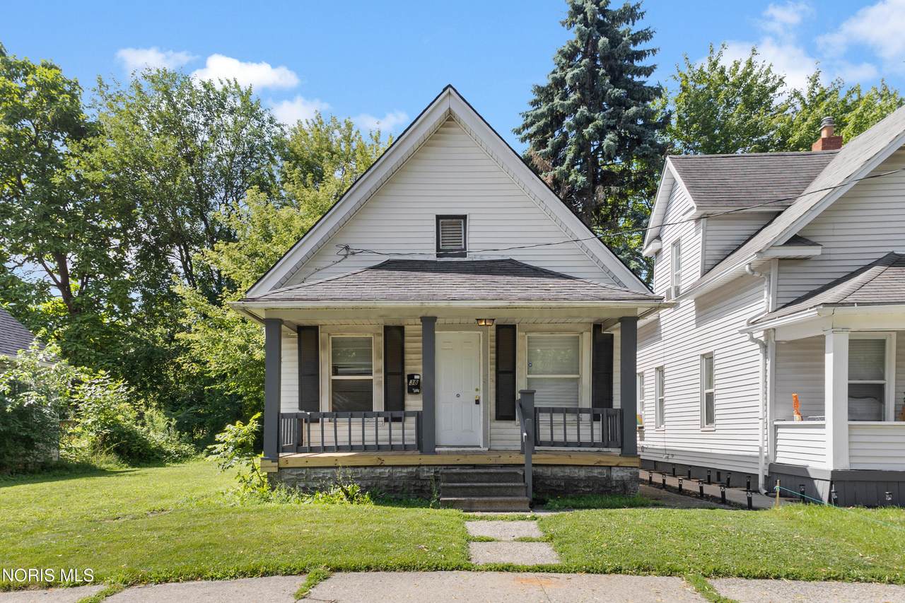 38 Streicher Street - Photo 1