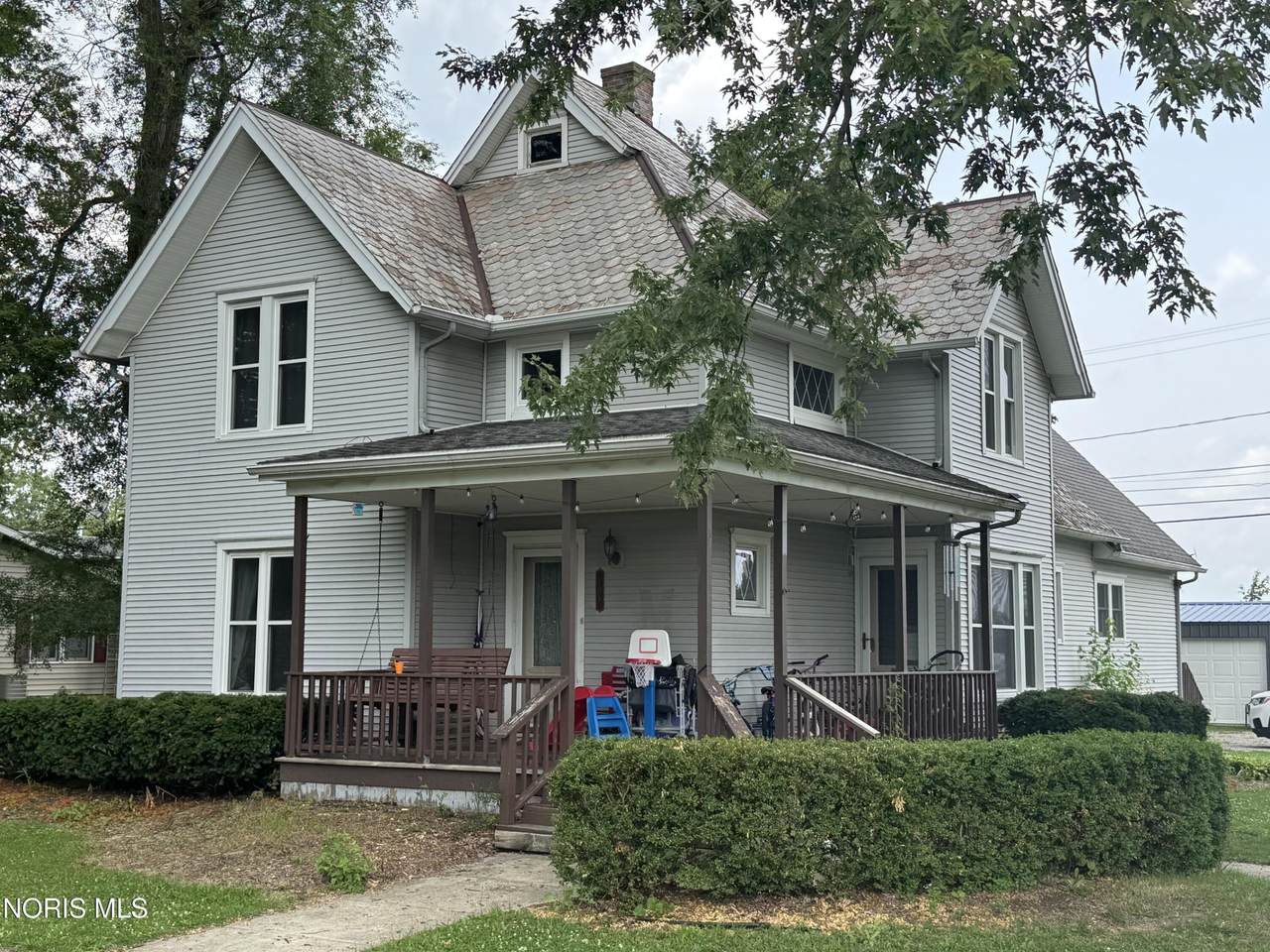 109 Catherine Street - Photo 1