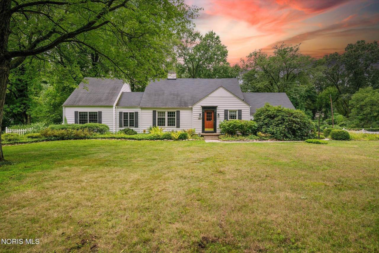 4123 Forestlawn Road - Photo 1