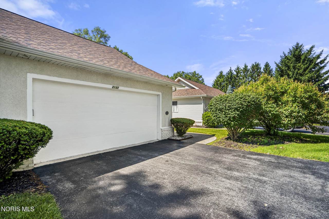 2137 Saint Andrews - Photo 1