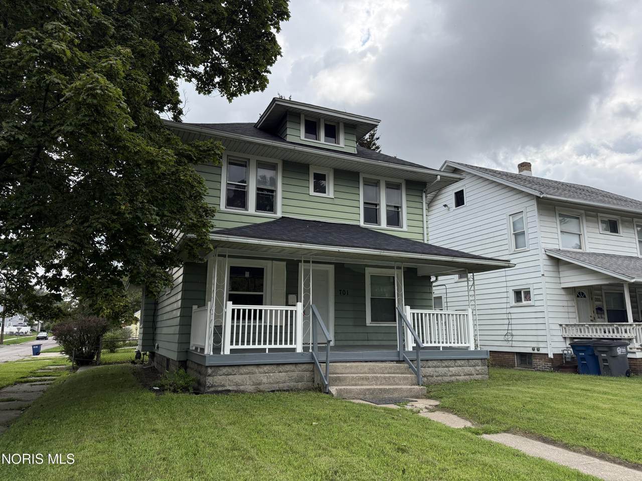 701 Brighton Avenue - Photo 1