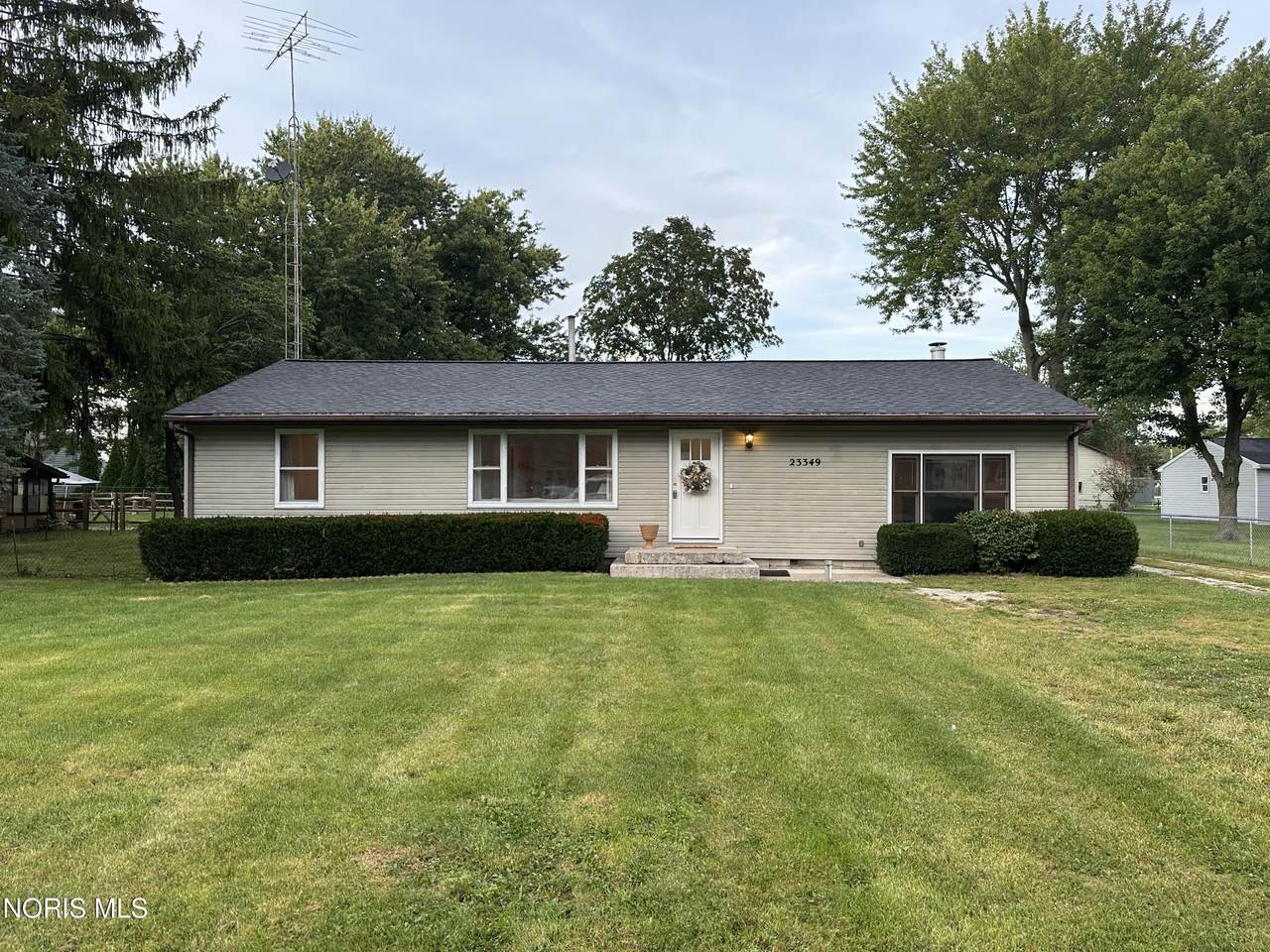 23349 Centerfield Drive - Photo 1