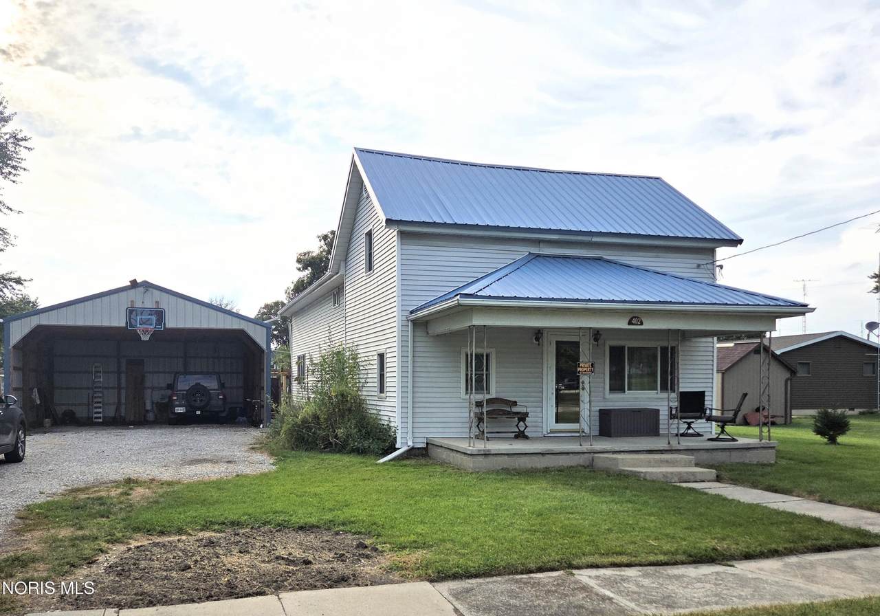 402 Sixth Street - Photo 1