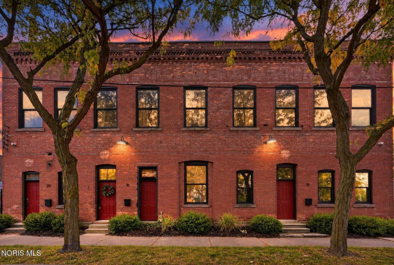 18 Broadway Street - Photo 1