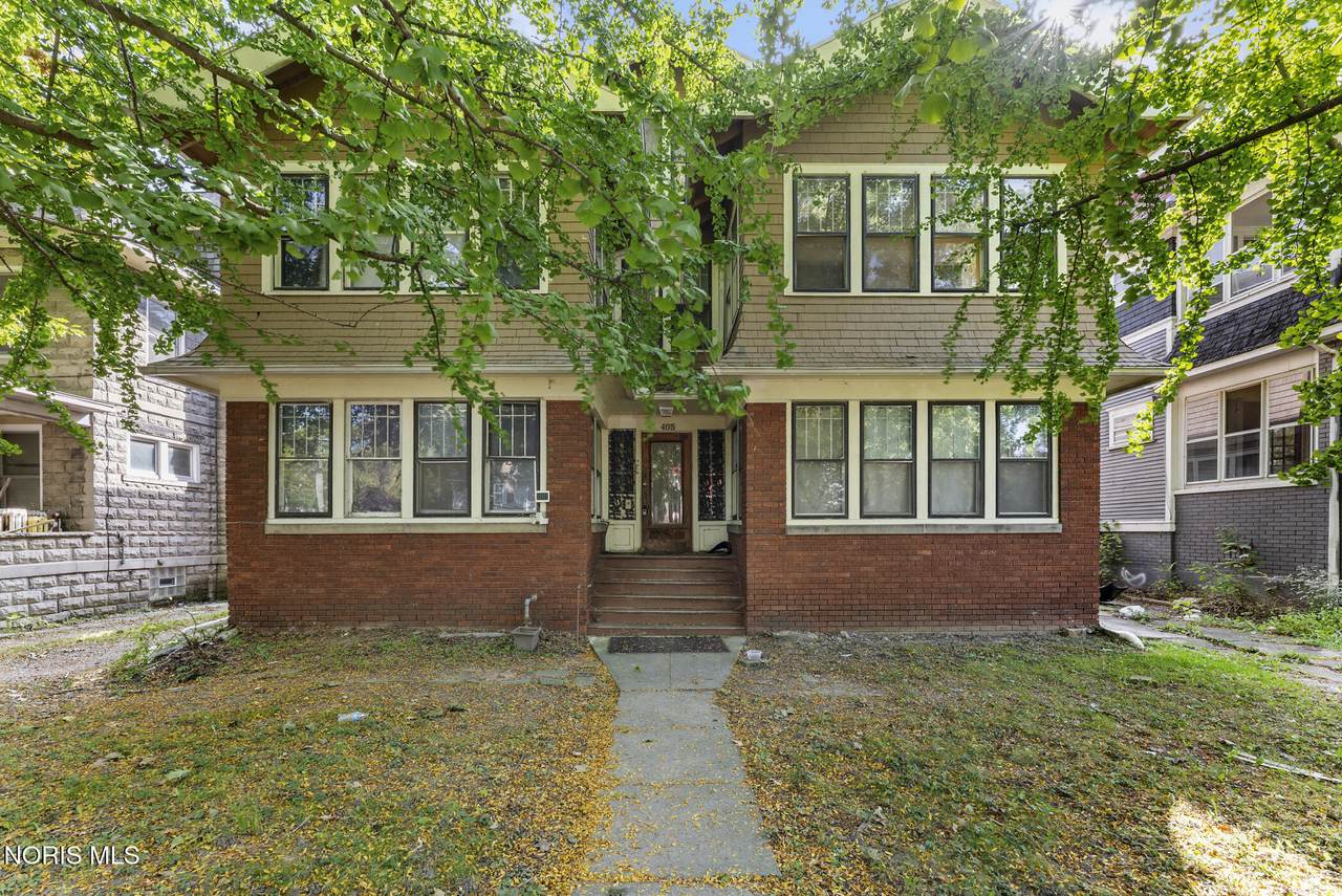 405 Victoria Place - Photo 1