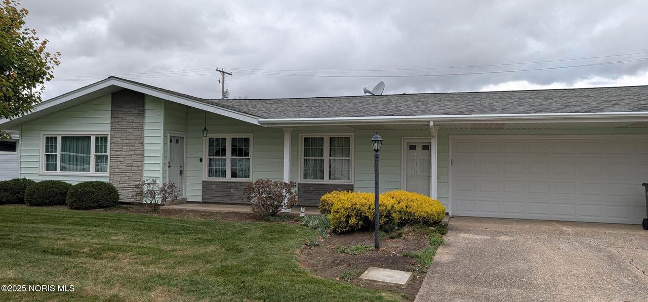 1526 Sunrise Boulevard - Photo 1