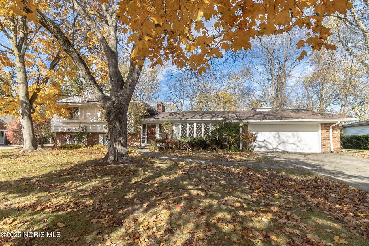 7030 Hickory Ridge Road - Photo 1