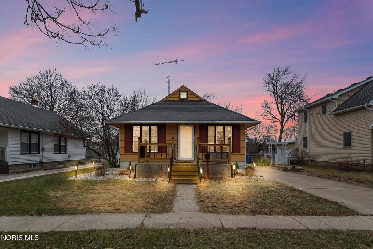 429 5th Street - Photo 1