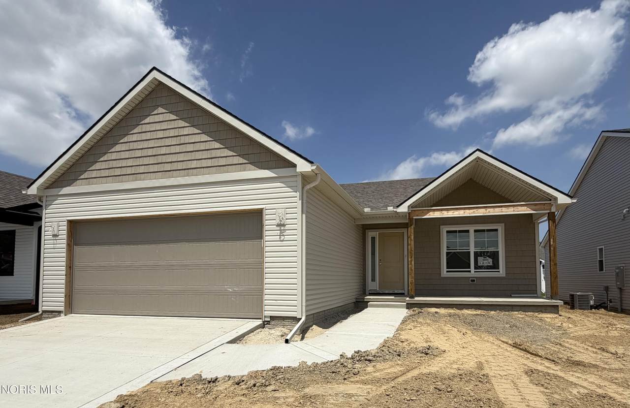 5037 Easton Drive - Photo 1