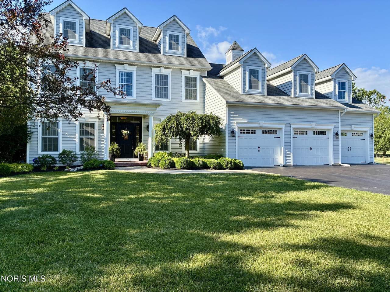 7935 Rockridge Drive - Photo 1