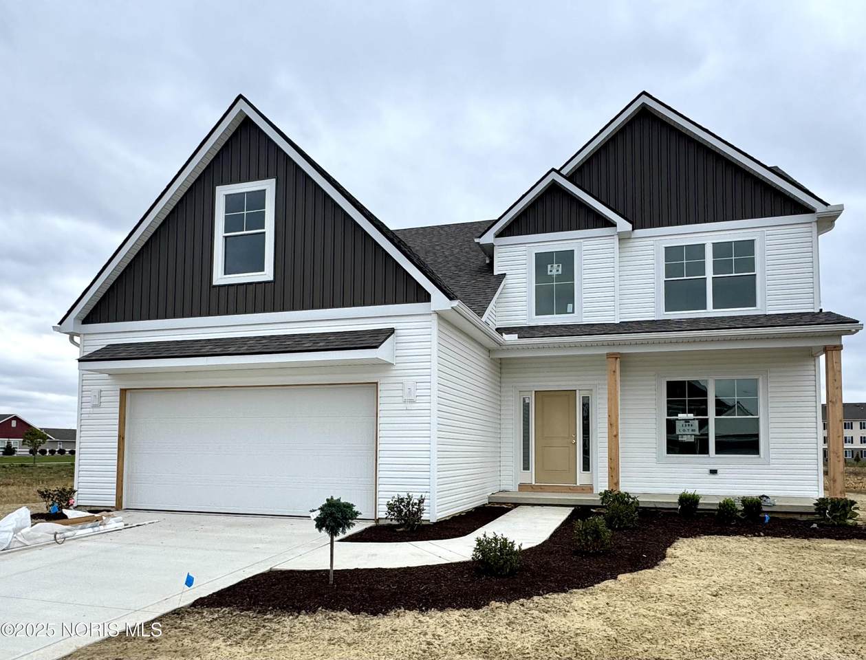 1396 Thomas Lane - Photo 1