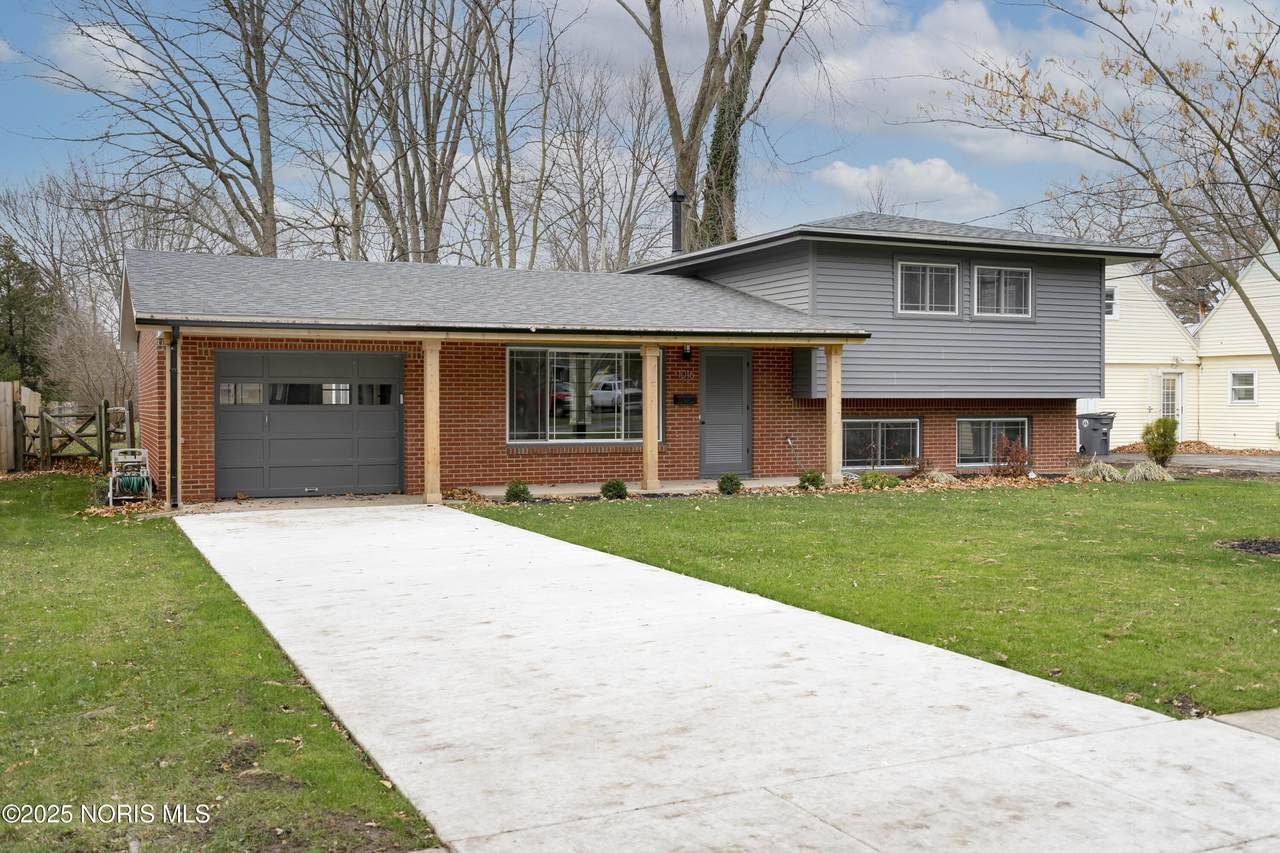 1016 Walnut Street - Photo 1