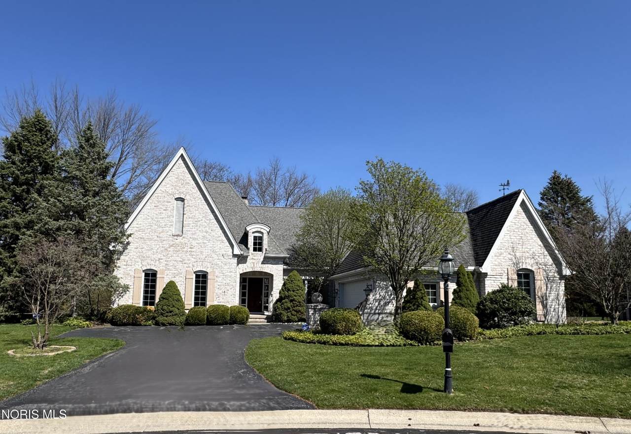 15 Stableside Road - Photo 1